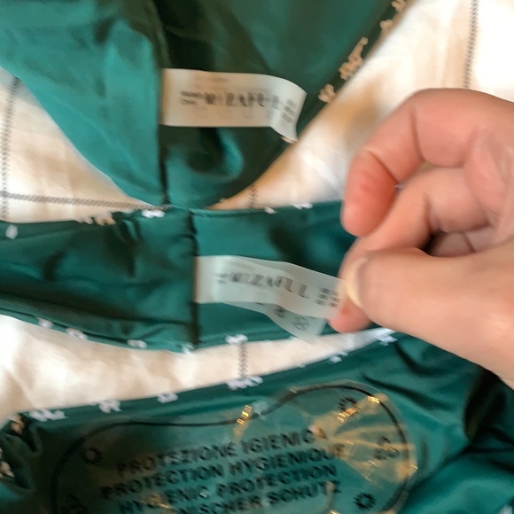 ZAFUL green floral tie knot bikini, NWT, size M - Picture 2 of 9